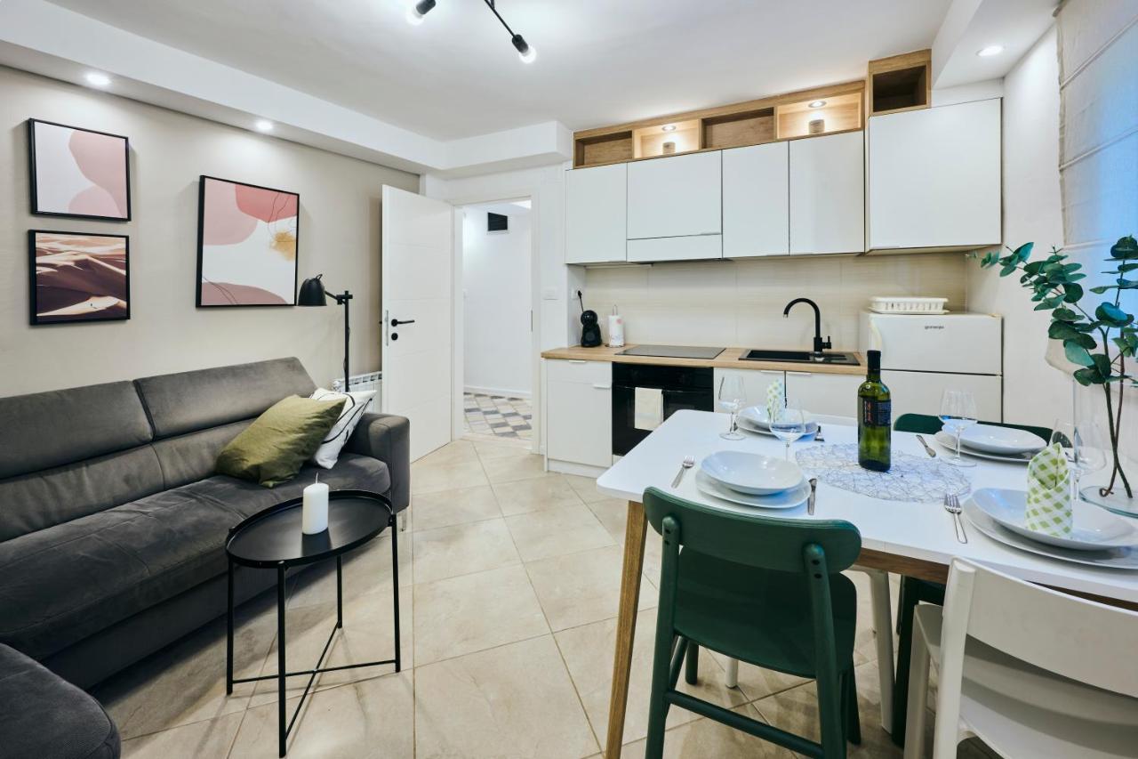 Apartmani Erik อูมัค ภายนอก รูปภาพ